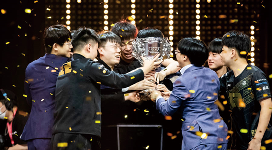 Dota2 TI14比赛预测：Team Spirit胜率领先